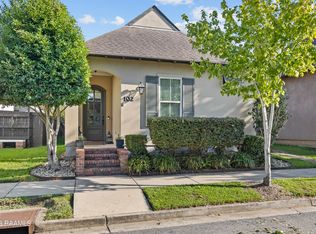 102 Deysbrook Ln, Youngsville, LA 70592