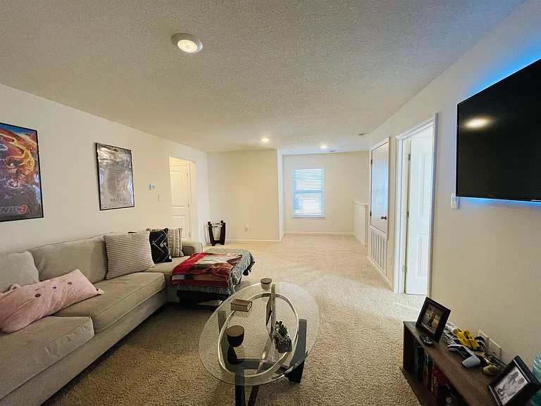 35 Witherspoon Dr — Photo 25