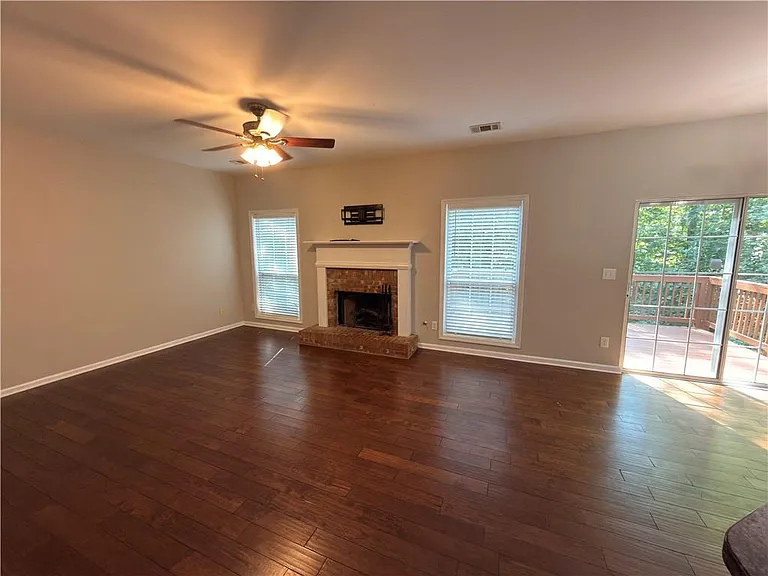 5706 Amberside Ln — Photo 13