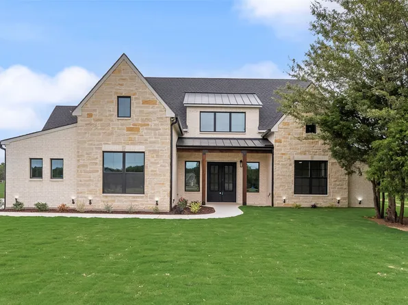 209 Waverunner Ct, Corsicana, TX 75109