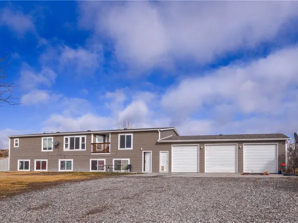 1218 Bighorn Rd, Hardin, MT 59034