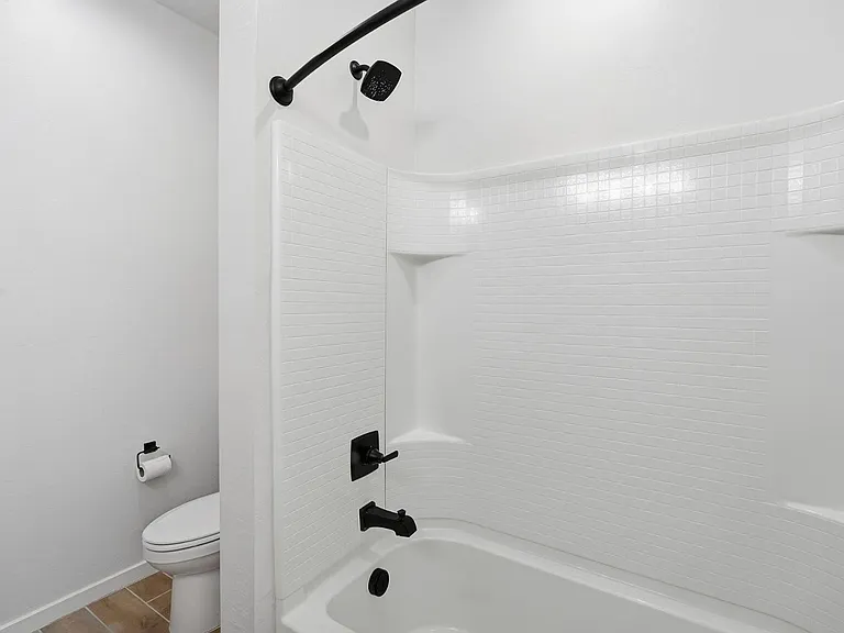 641 S Davidson Ln — Photo 24