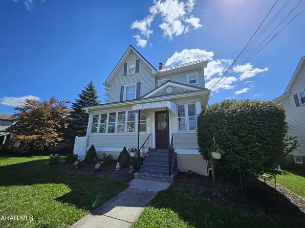 204 Garber St, Hollidaysburg, PA 16648