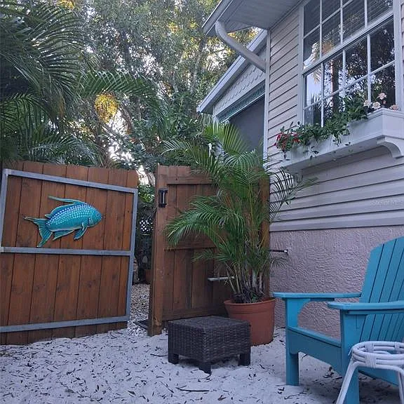 216 Berry St — Photo 17