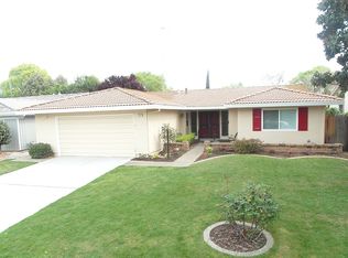 8342 La Riviera Dr, Sacramento, CA 95826