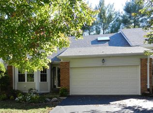 132 Baxter Heights Ct, Ballwin, MO