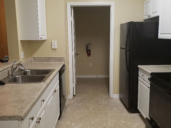 4th image of 7006 Hemingway Cir