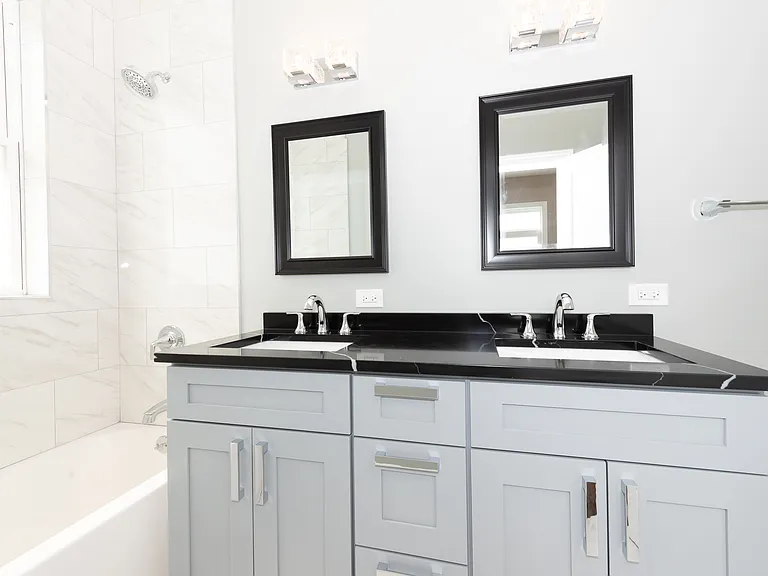 4429 N Kimball Ave #2 — Photo 14