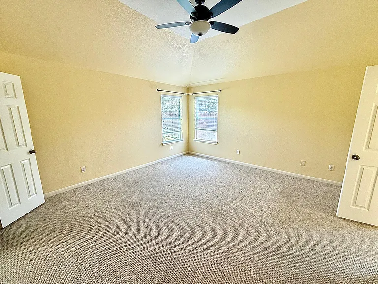 3512 Hidden Lake Xing — Photo 10