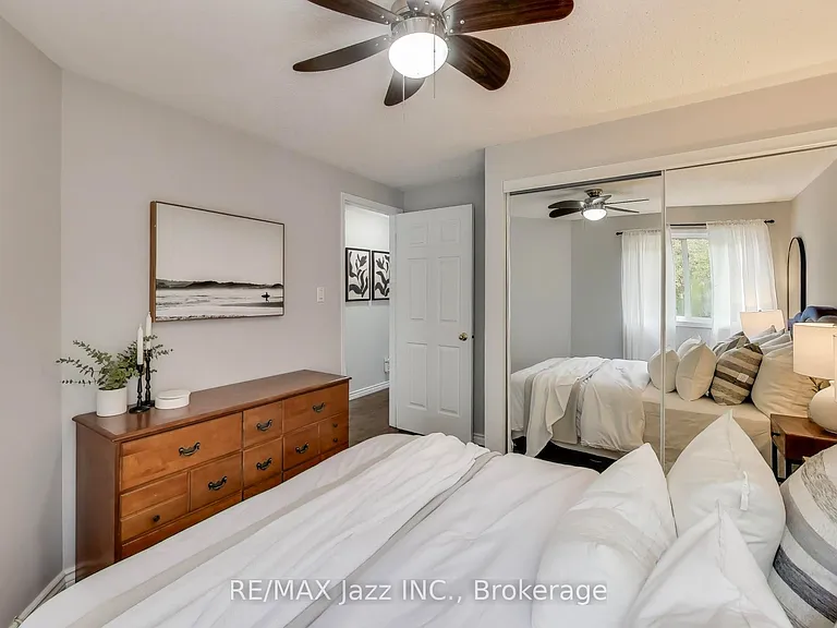 9 Maconnachie Pl — Photo 21