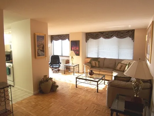 Rented by Citi Habitats | media 21