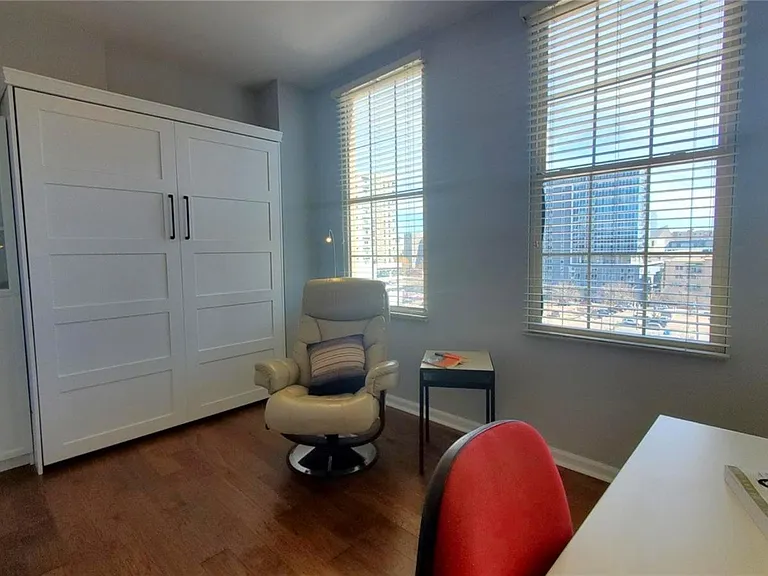 475 W 12th Ave #8H — Photo 28