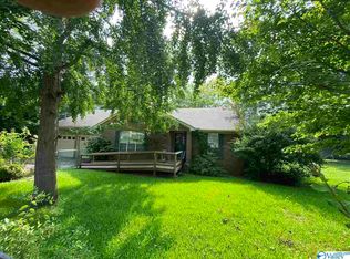 1317 15th Ave SE, Decatur, AL 35601