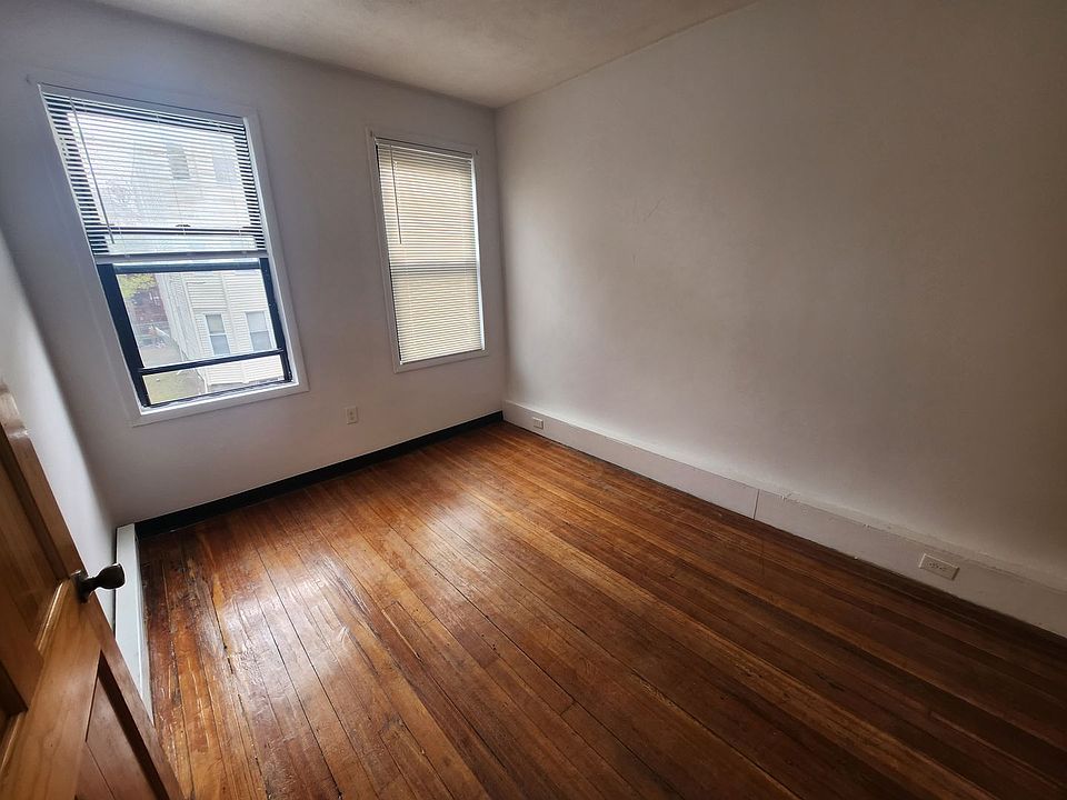 1st image of 28-30 Michigan Ave #30-2