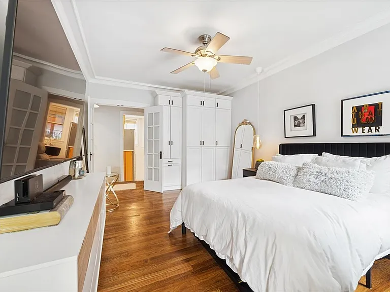745 W Brompton Ave #2 — Photo 8
