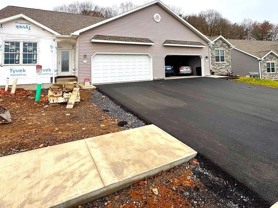 1st image of 113 Bilberry Cir