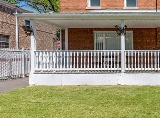 2144 E 97th St, Chicago, IL 60617