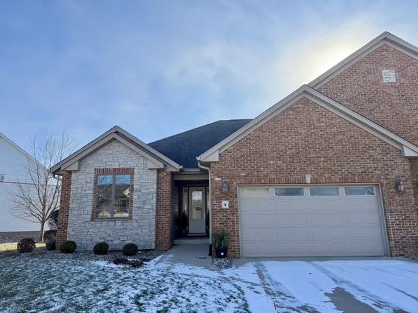 4 Sandstone Ct, Le Claire, IA 52753