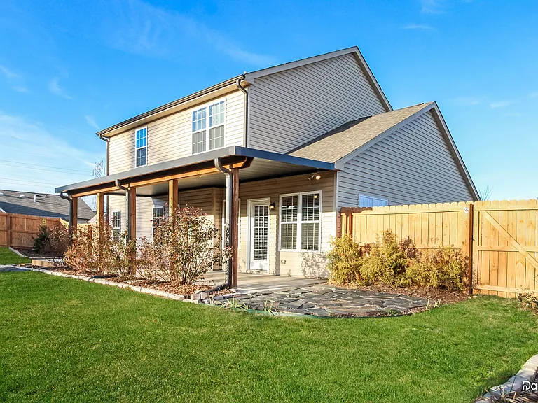 193 Twisted Cypress Ln — Photo 15