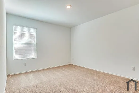 3017 Harper St — Photo 7
