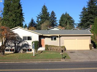 10961 SE Cherry Blossom Dr, Portland, OR 97216