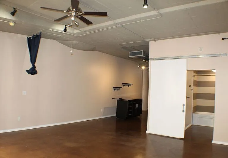 1122 Jackson St #916 — Photo 16