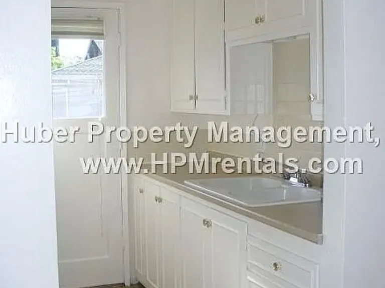 3585 Sapphire Dr #4 — Photo 7