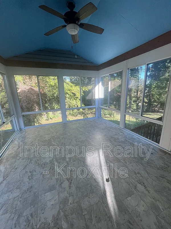 Farragut — Photo 4