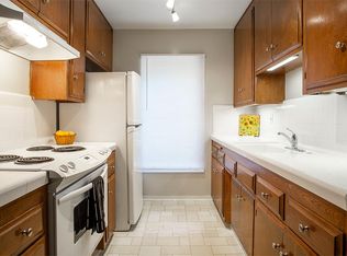 355 Freeman Ave APT 8, Long Beach, CA 90814