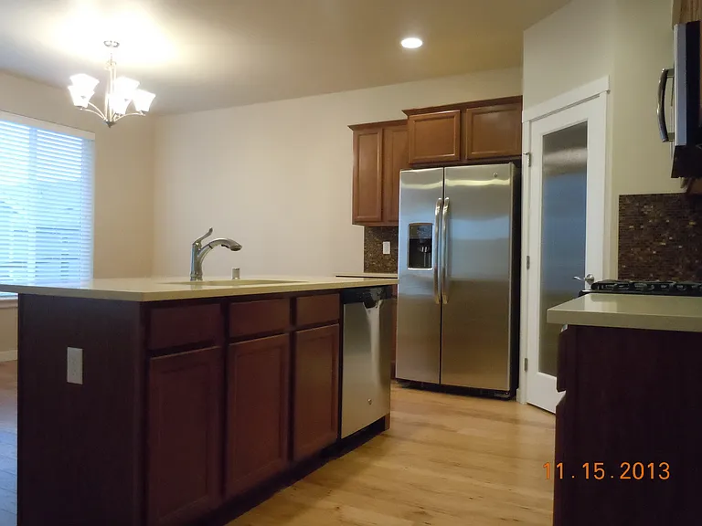 4721 Hadley St — Photo 4