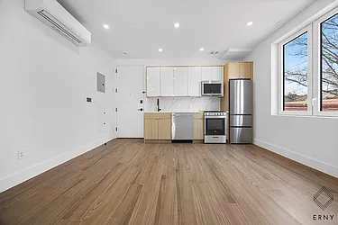 105 Hawthorne Street