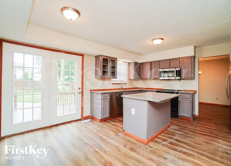 6384 Old Ben Ln — Photo 7