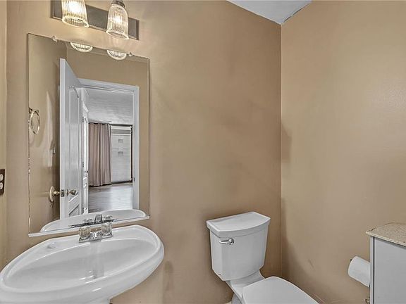 2nd image of 4610 Olde Stone Way