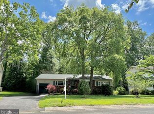 1235 Lorene Dr, Pasadena, MD 21122
