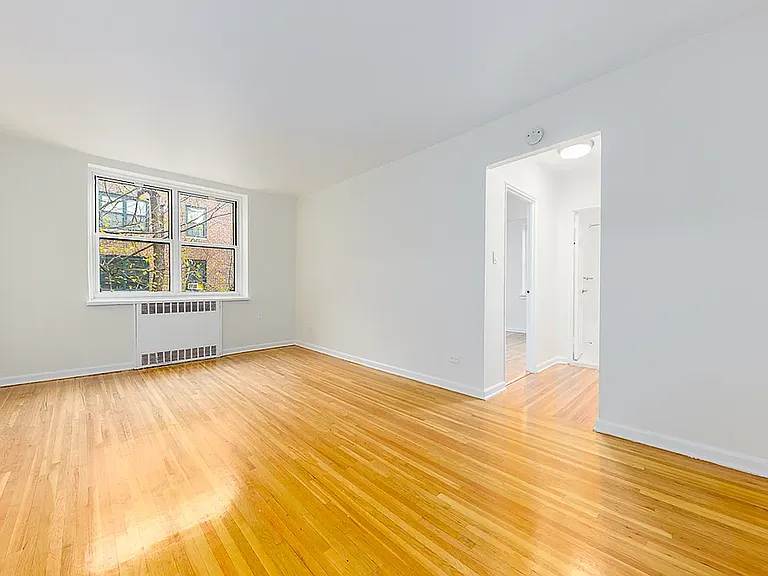 5535 Netherland Ave #5B — Photo 4