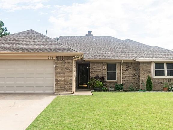 2nd image of 316 E Parkland Dr
