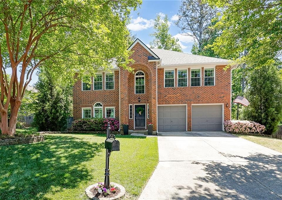 1st image of 41 Songbird Ct NW