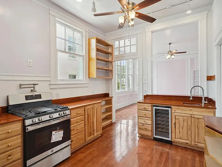 5341 Saint Charles Ave — Photo 9