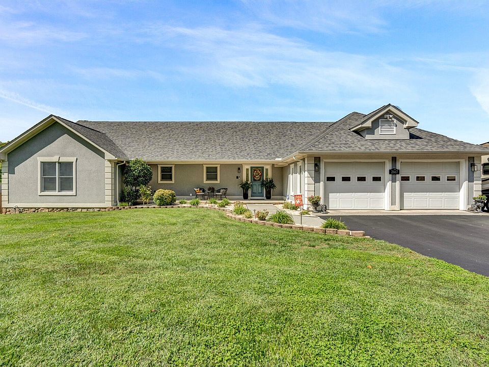 1st image of 2667 Lilly Dr