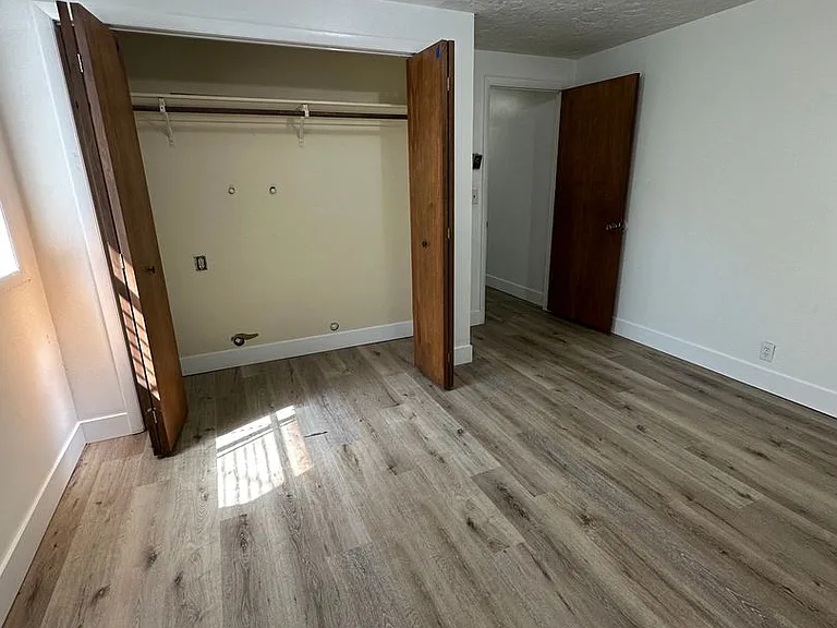 S165ETE — Photo 17