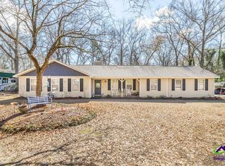 102 Smoke Rise Dr, Warner Robins, GA 31088