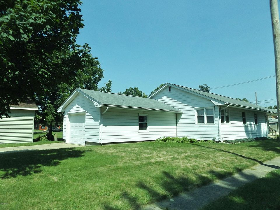 104 E Michigan Ave, White Pigeon, MI 49099 Zillow