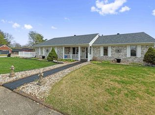 3136 Bold Venture Dr, Owensboro, KY 42303