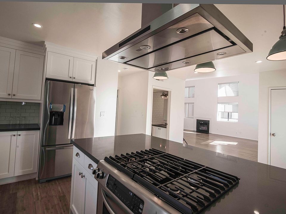 1st image of 1628 S Bundy Dr APT 201