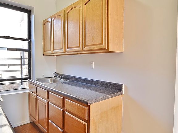 4th image of 453 W 152nd St APT 3A
