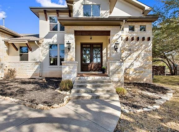 2nd image of 9303 San Lucas Dr