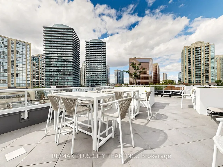 15 Holmes Ave #407 — Photo 23