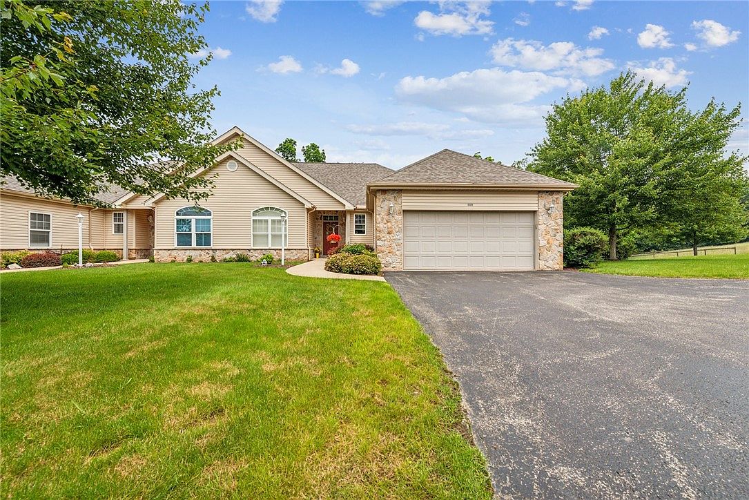 6092 Triple Crown Cir, Greensburg, PA 15601 | Zillow
