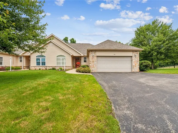 6092 Triple Crown Cir, Greensburg, PA 15601