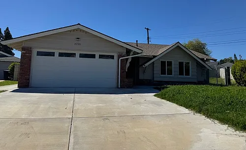 3226 E Bali Dr Photo 1